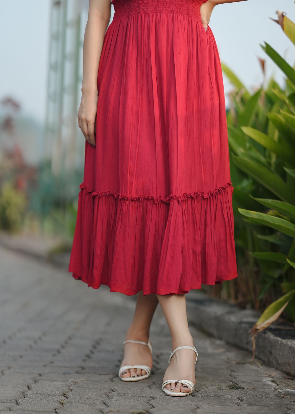 Crimson Linen Grace